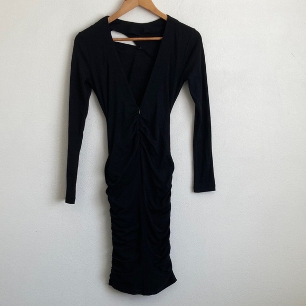 Black Ruched V-Neck Long Sleeve Dress